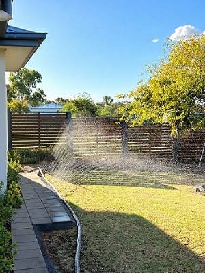 One sided sumisoaker garden soaker hose